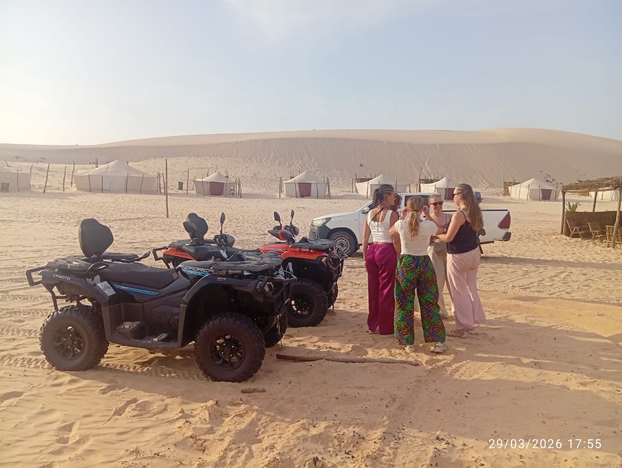 Balade en quad sur les dunes du désert de Lompoul au Sénégal